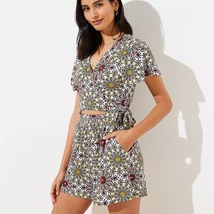 LOFT Cut Out Waist Tie Medallion Romper Medium